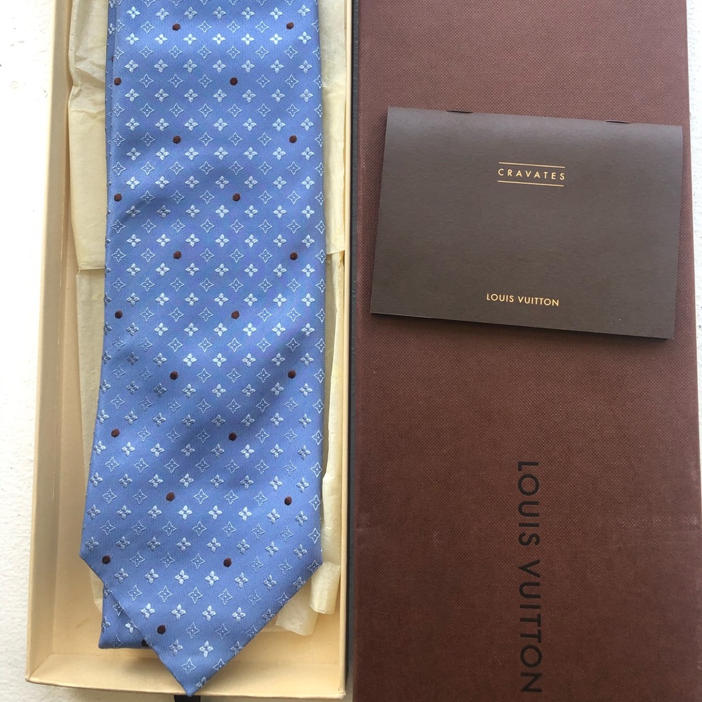 Louis Vuitton tie